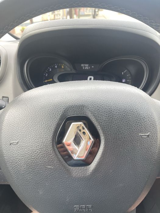 Renault Traffic 9 lugares