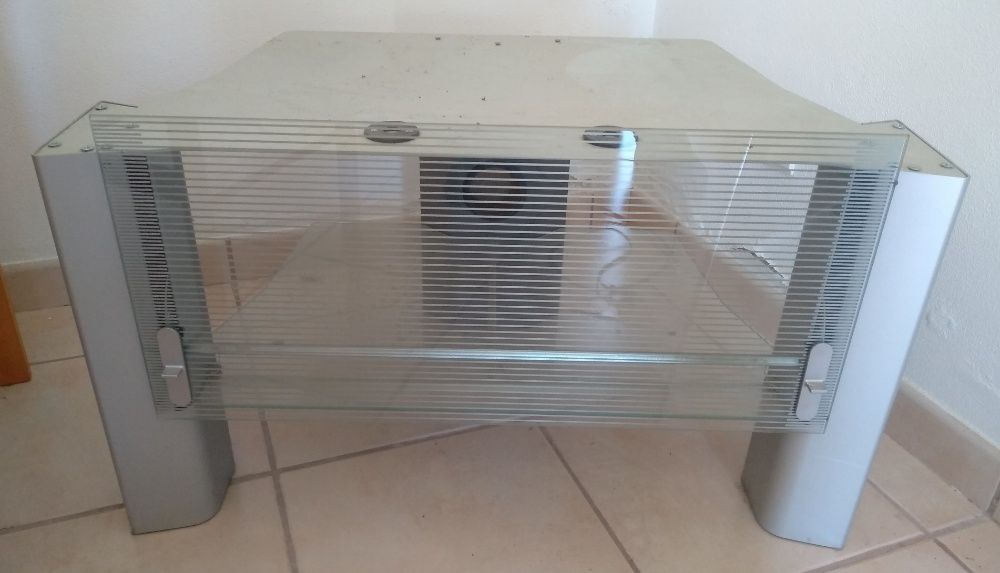 Móvel para televisão