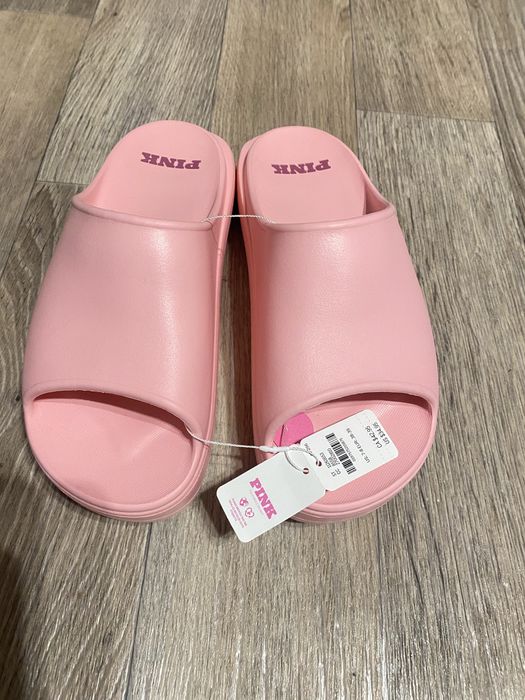 Шльопанці Pink ( victoria’s secret)