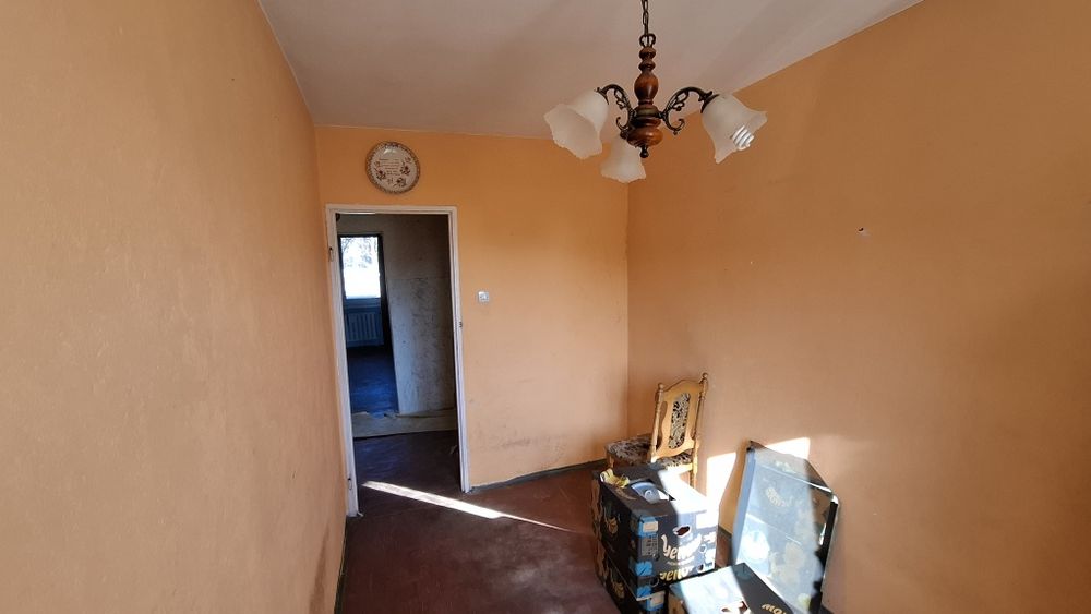 Parter, 47 m, 3 pokoje, miejsce do parkowania, piwnica, spokojne osiedle