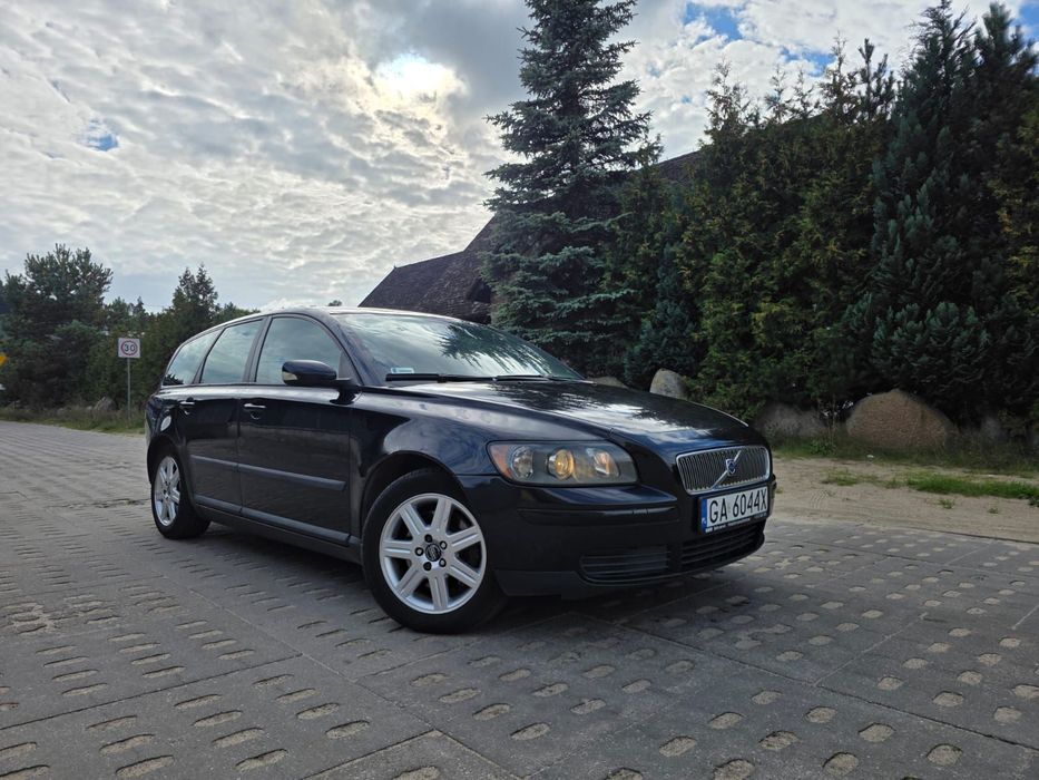 Volvo V50