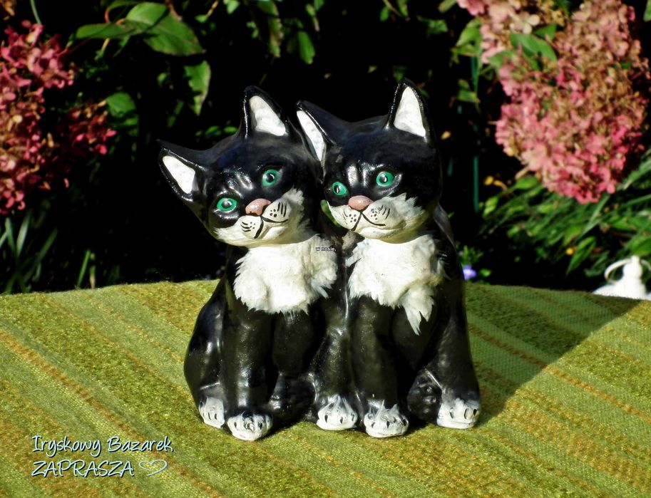Figurka dwa koty