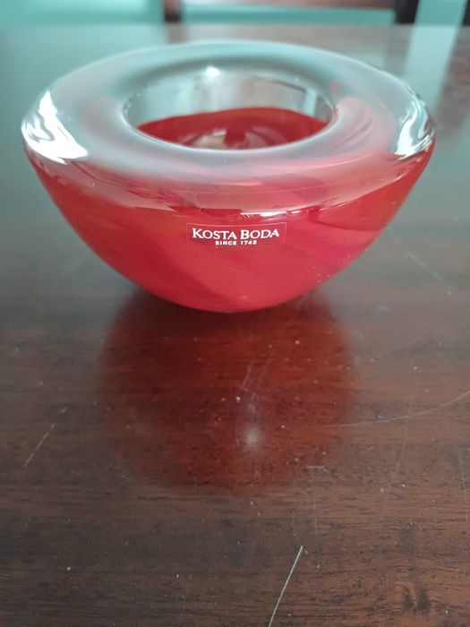 Castiçal Attol Vermelho da Kosta Boda