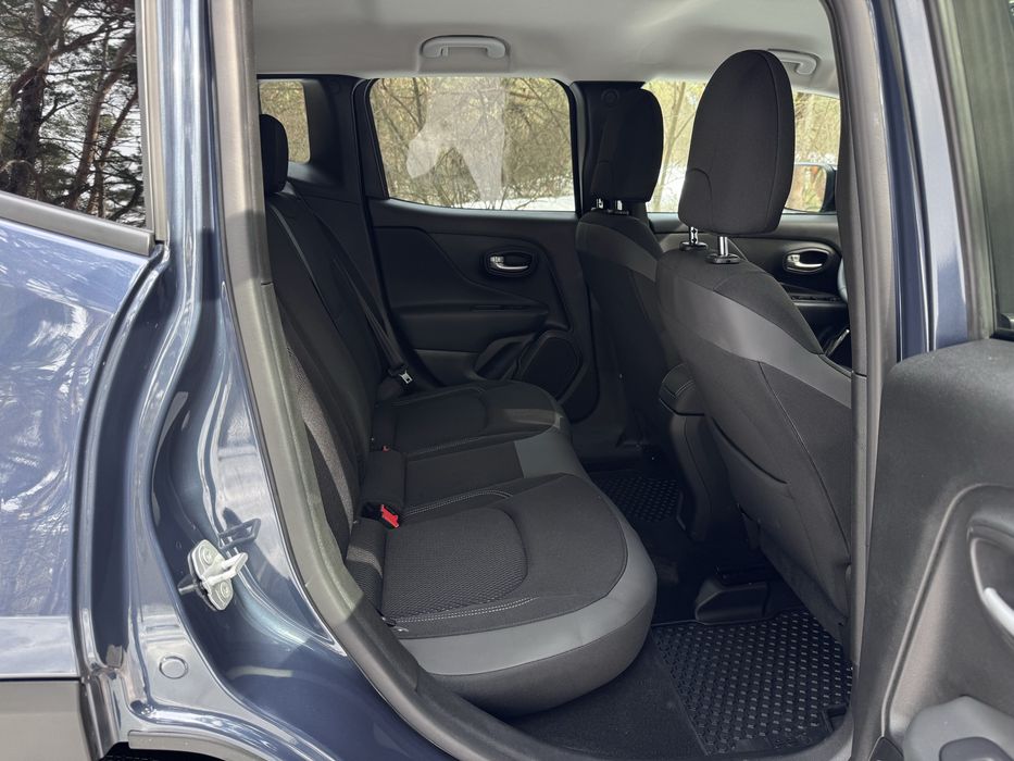 Jeep Renegade Altitude, 2023 року, 1.3 бензин, автомат, 4х4 , 27т.км.