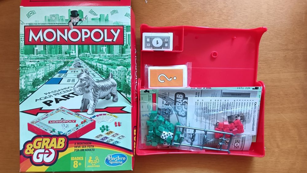 jogo de tabuleiro, monopoly em Português