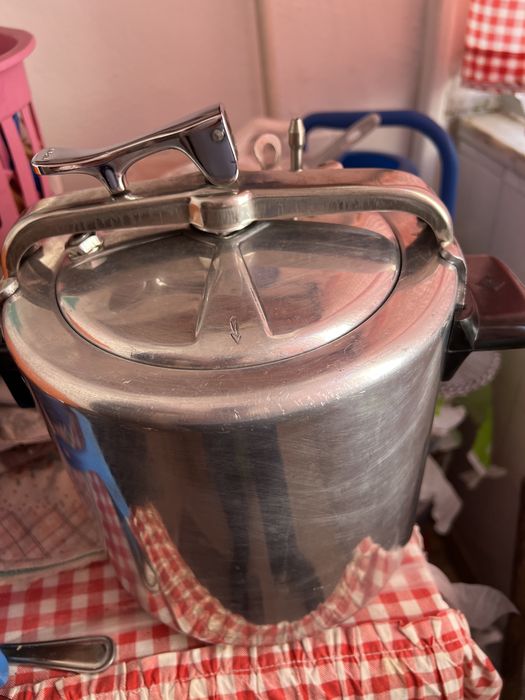 Panela de pressao completa