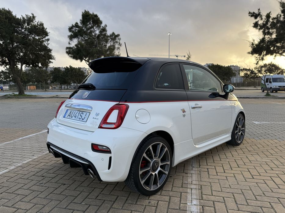 Abarth 595 turismo 165cv ano 2017  49,000km aceito retoma trato finaci