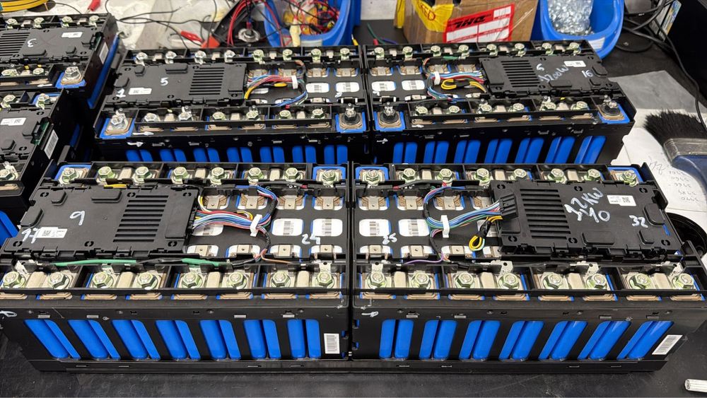 Pack bateria de lítio para painéis solares com 1,2kw cada