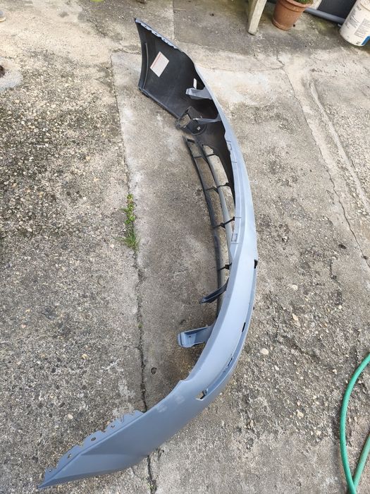 Vende-se pará-choques para carrinha Ford Mondeo