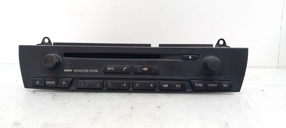 Rádio / auto-rádio BMW X3 (E83)