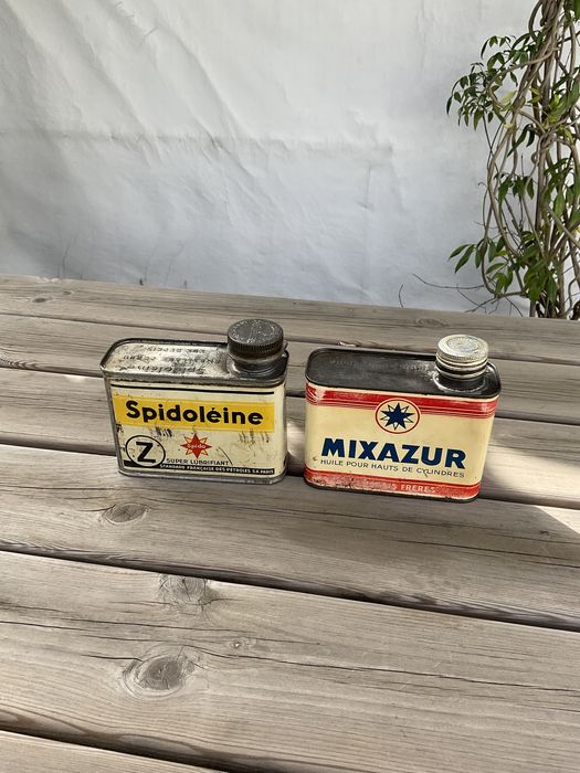Latas óleo vintage