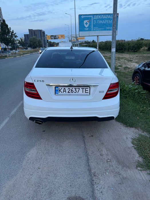 Mercedes-Benz  C250 AMG Pack 1.8