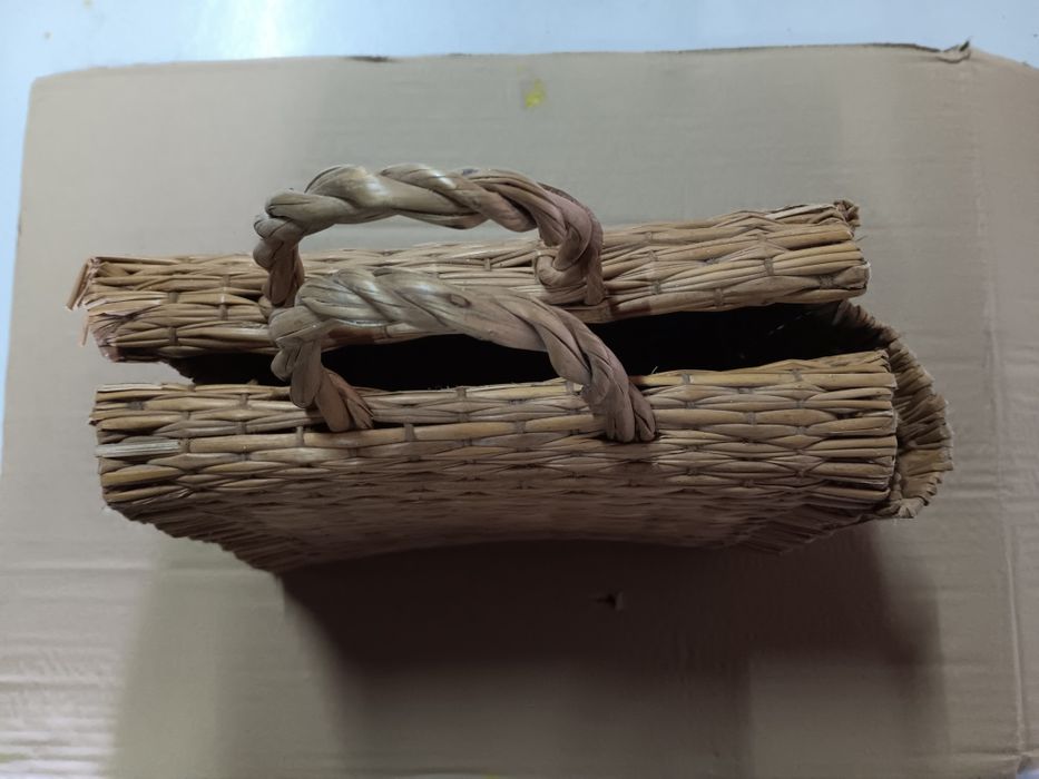 Cesta de verga pequena