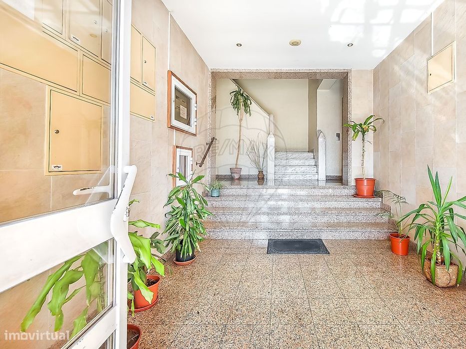Property in Massamá E Monte Abraão, Lisboa