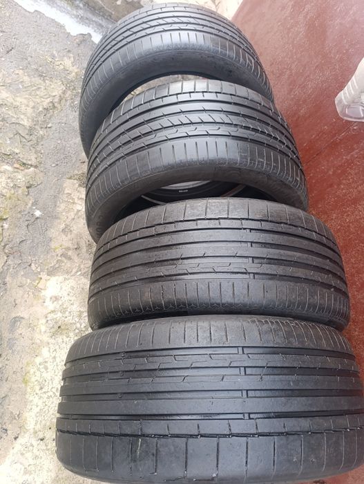 315/40 R21 + 275/45 R21 Continental Sport Contact 6