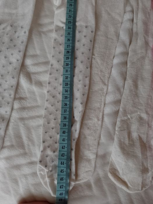 Sprzedam zestaw rajstop niemowlęcych 68/74 cm