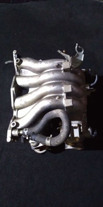 Coletor De Admissão Honda Civic Vi Hatchback (Ej, Ek)