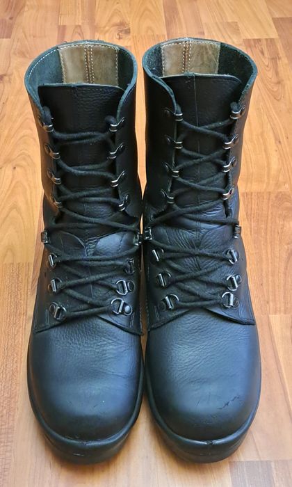 Берці, ботінки Minerva