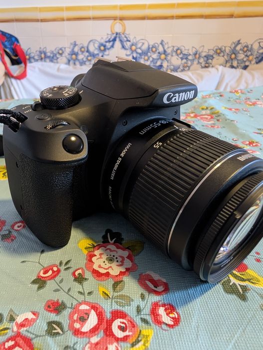 Canon EOS 2000 Ed
