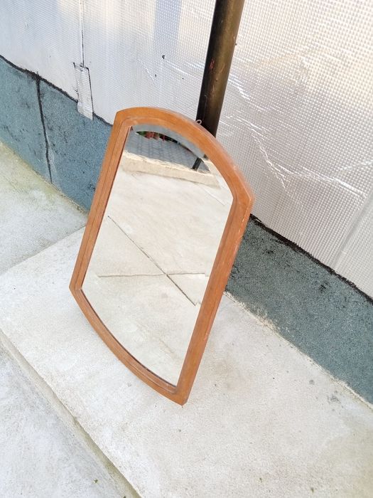 Interior Mirror423701195680000002