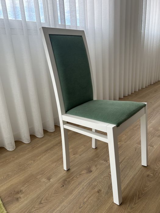 Mesa jantar c vidro e mad lacada a branco mate + 6 cadeiras
