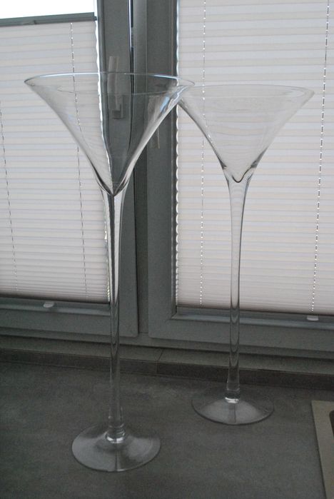 Szklany kielich typu Martini - wazon wys. 70cm, obwód 30cm - 2szt.