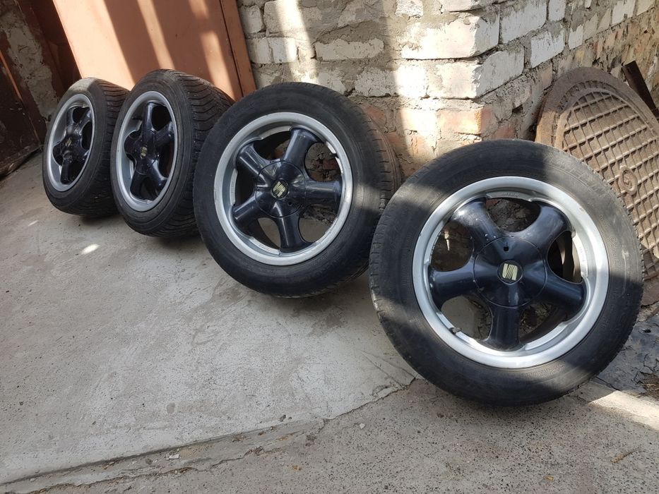 Диски R 15 4 100 на Lanos Sens Aveo Seat Logan Комплект легкосплавных титановых дисков с резиной