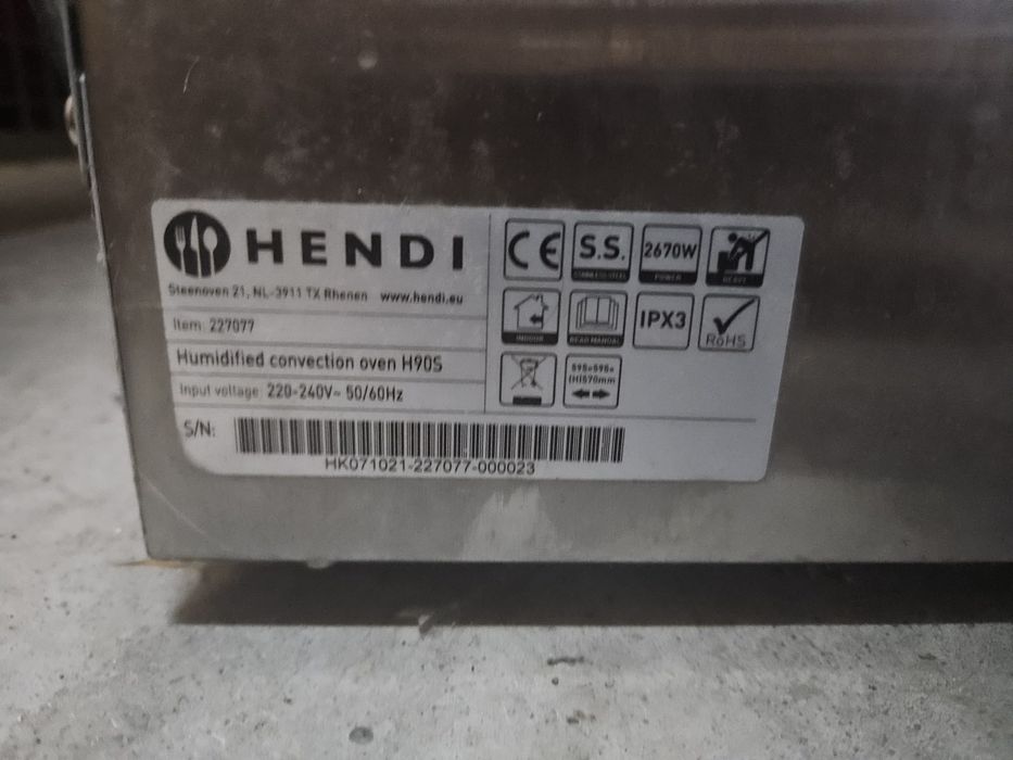 Piec konwekcyjny Hendi H90S 227077 z nawilżaniem – do naprawy
