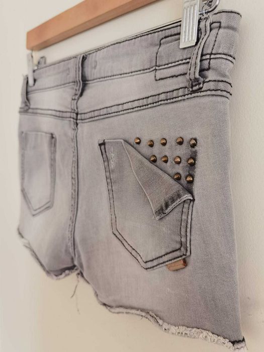 Calções Stradivarius