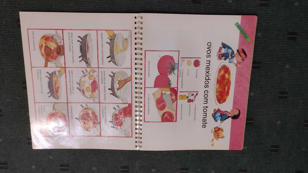 Os Pequenos Cozinheiros Livro de Cozinha de todo o mundo para rapazes e raparigas