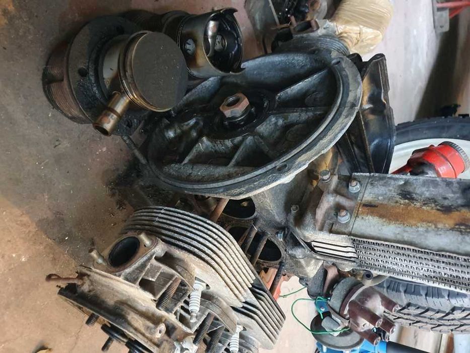 Motor por reparar VW Carocha 1500 ou Pão de Forma 1600 admissão simples