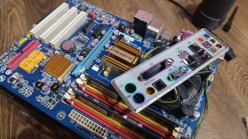 Gigabyte ga-p31-DS3L, grafika, zasilacz 500W