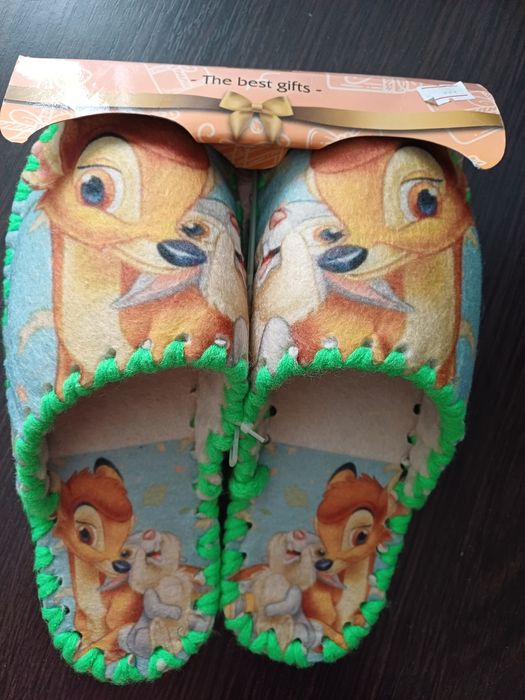 Домашнии  тапочки