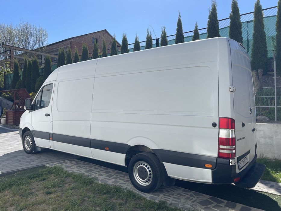 Автомобіль Спрінтер313