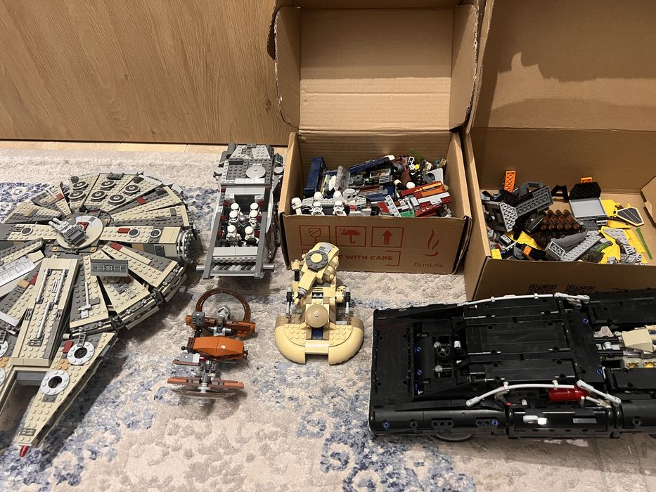 Klocki Lego bardzo dużo zestawów