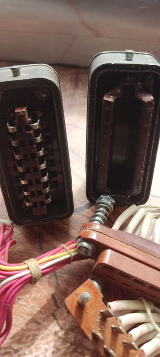 Разъемы силовые розетка-вилка