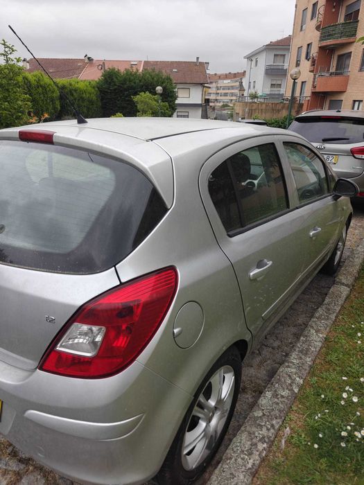 Opel Corsa D 1.2 C/ AC e Jantes