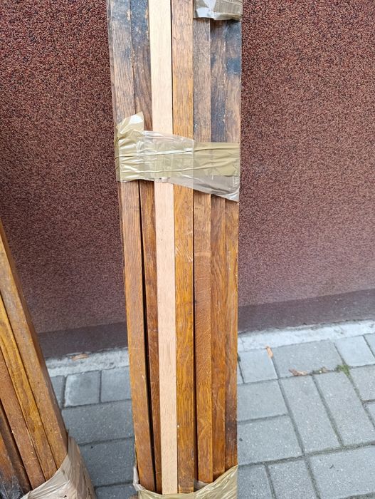 schody dębowe tralki dębowe