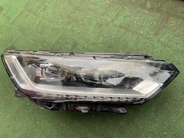 VW Passat VIII Lampa Przednia