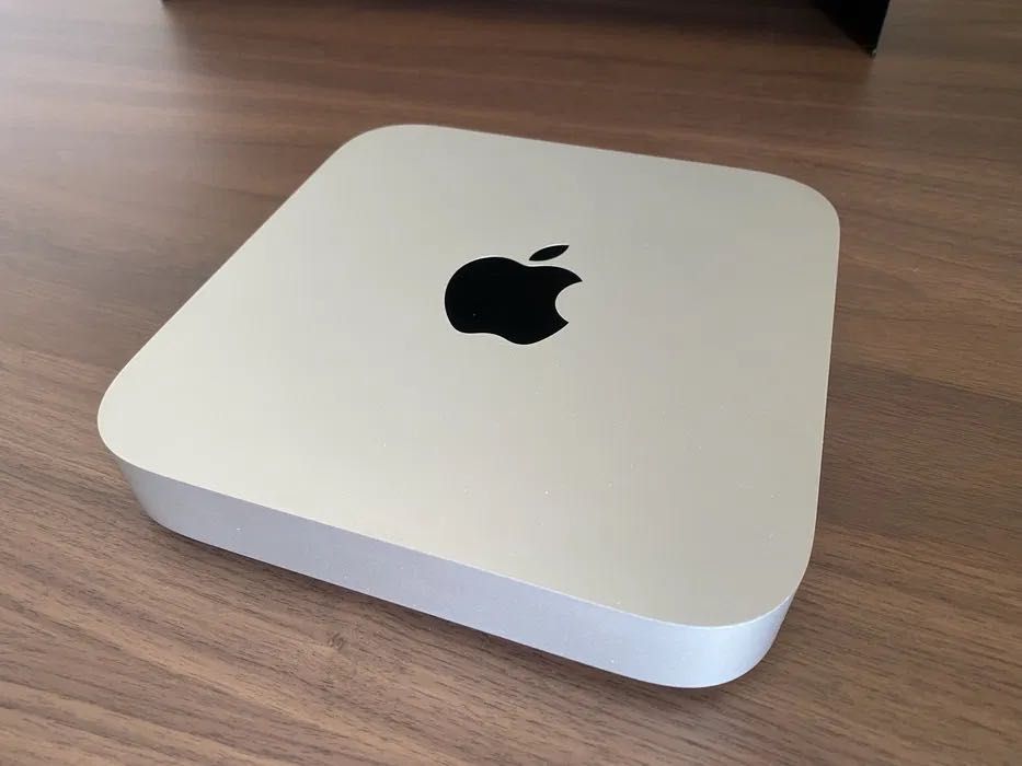 Mac Mini Intel Core i5 2.8 gHz , 8GB RAM, Iris 1536mb, SSD NVMe 256GB + 1TB ,macOS Sequoia