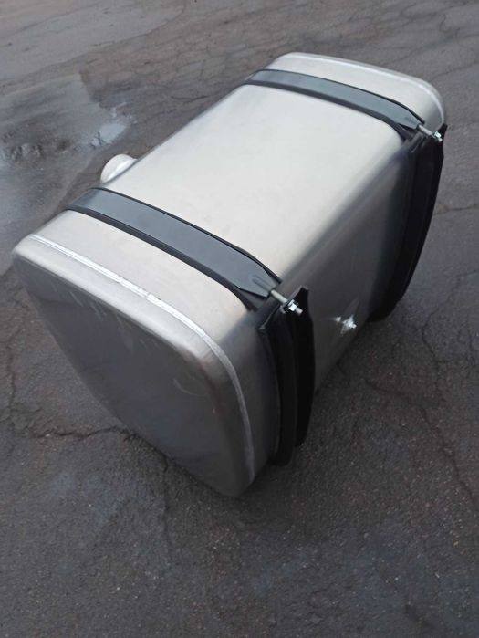 Паливний бак Mercedes Benz/Мерседес Бенз 300 л (560х640х940)/КАМАЗ
