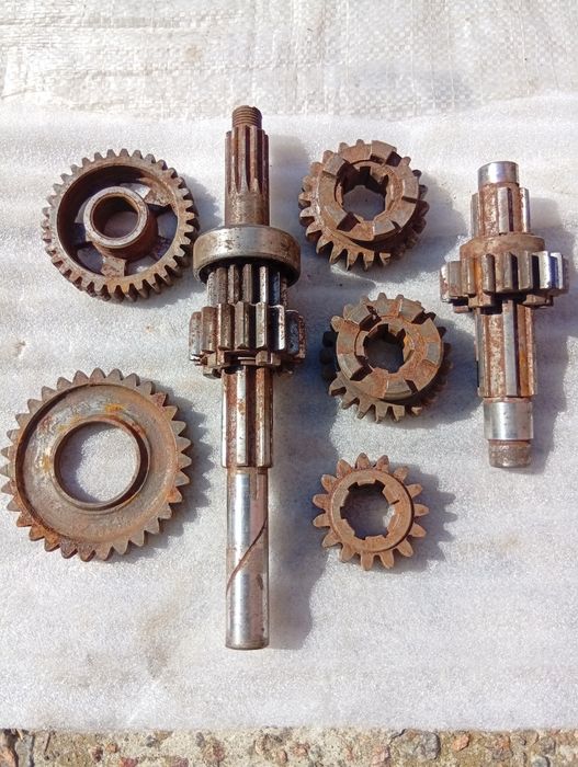 Запчастини для Іж пс