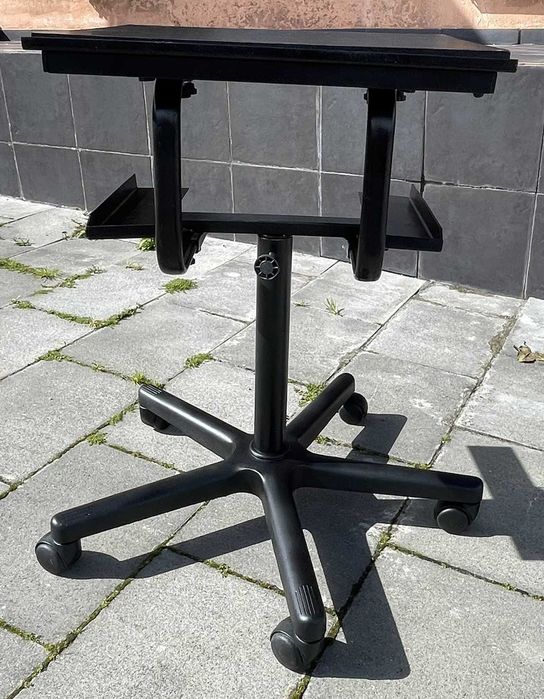 Suporte Móvel para TV / Projector / Monitor / Aparelhagem / Videojogos