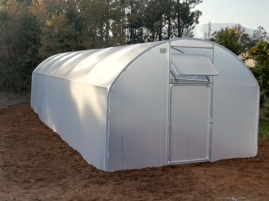 Estufas agrícolas domesticas