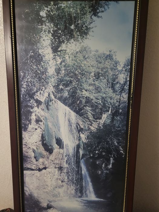 Картина с подсветкой водопад