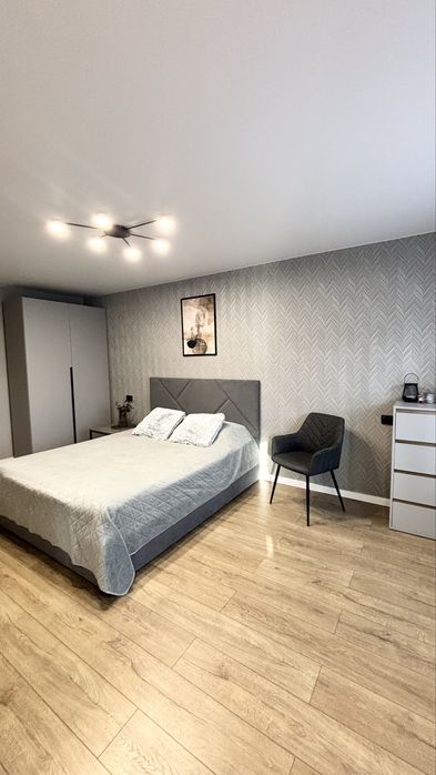 Подобова оренда в центрі. вул. Київська, 59