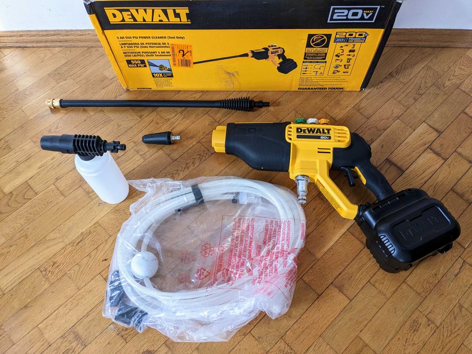 DeWALT DCPW550 20V акумуляторна мийка високого тиску