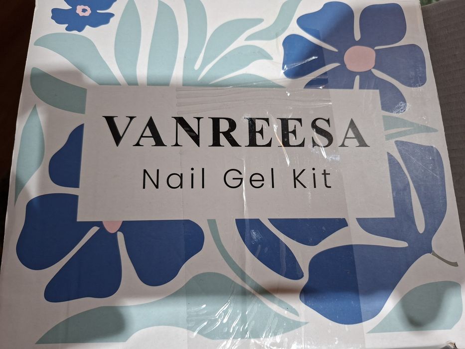 Zestaw do paznokci nowy