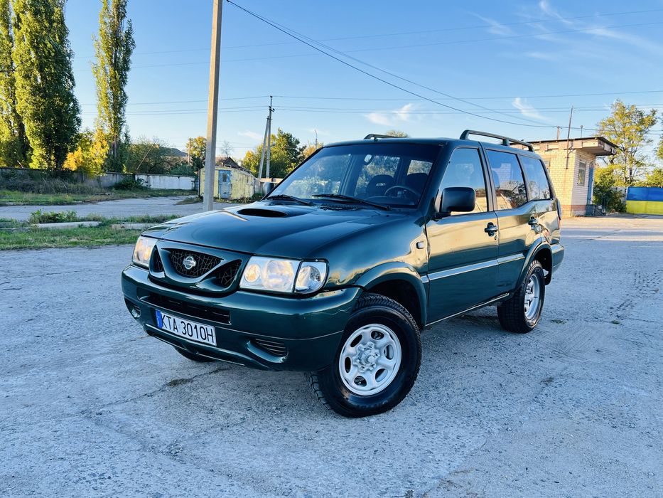 Продам Nissan Terano 2.7 дизель 4х4 на боевом ходу