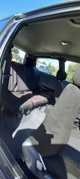 Nissan Sunny 2.0 dlx Hatchback (diesel)